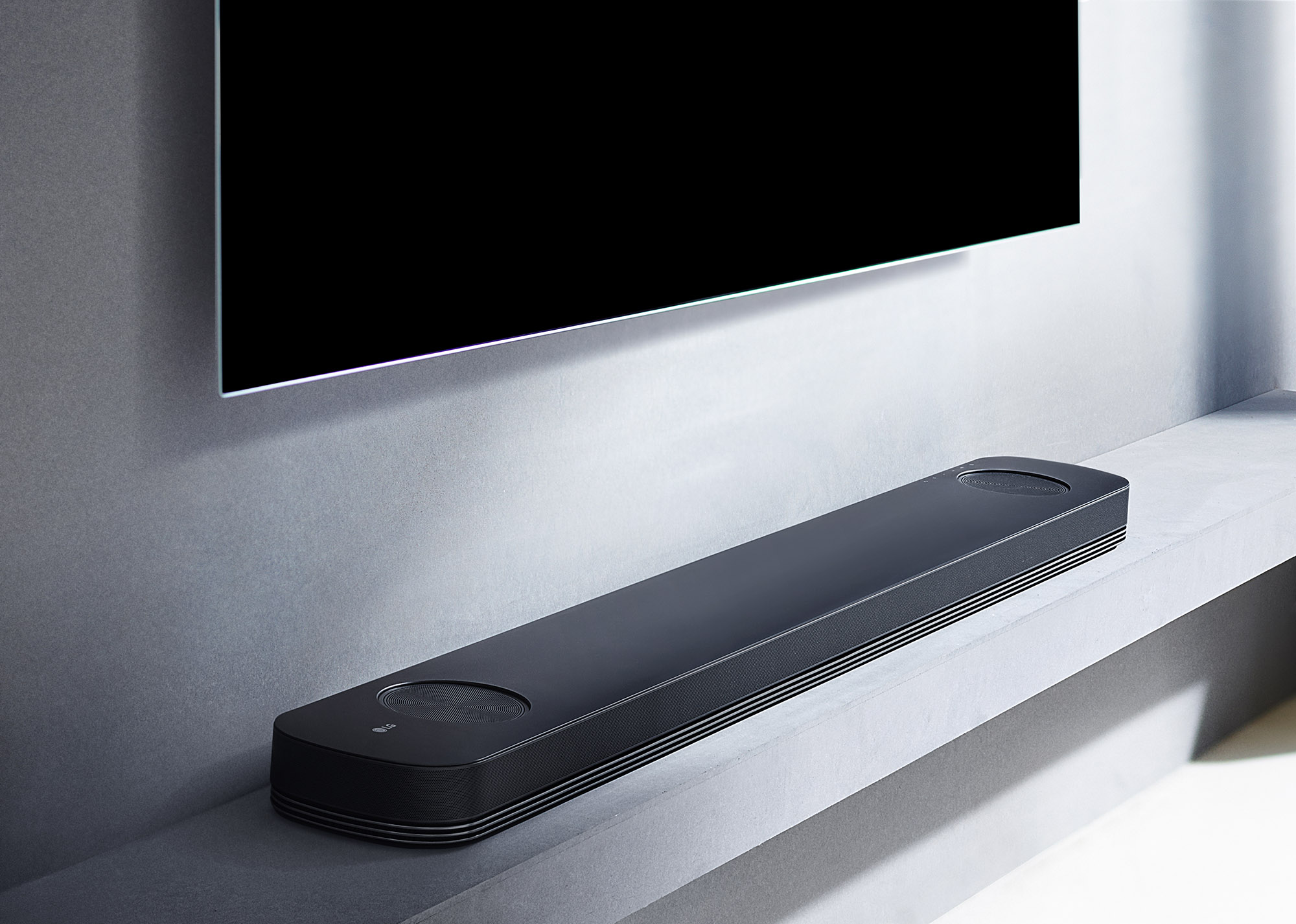 LG Dolby Atmos SJ9 soundbar