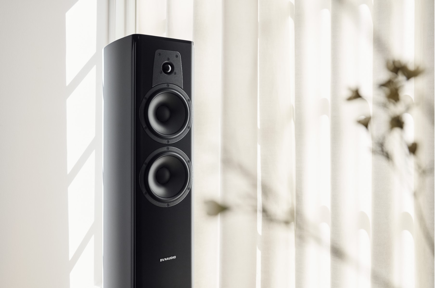 Dynaudio Gets New Contour Style
